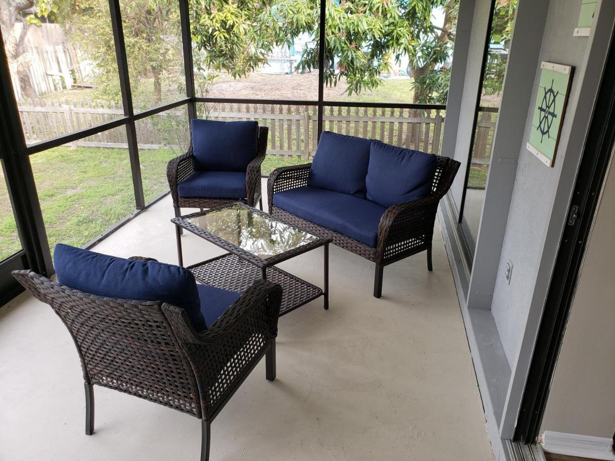 Shell Near The Sea, 2-Br Pet Friendly Home Венис Экстерьер фото
